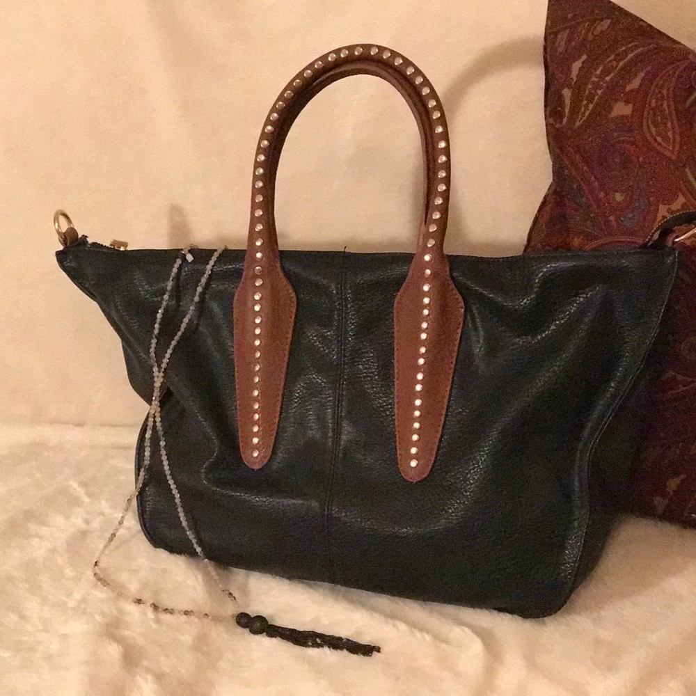 Sondra Roberts Black & Brown Satchel